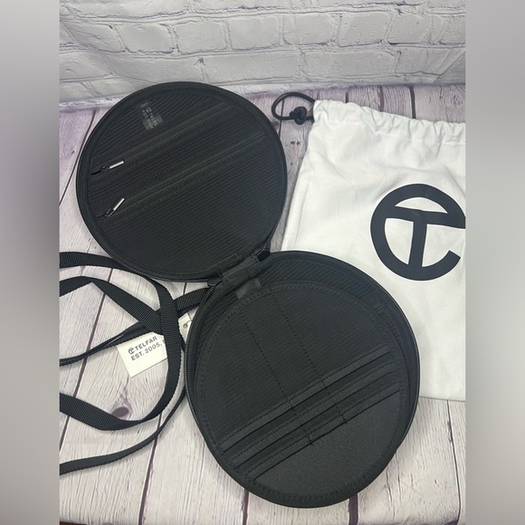 Telfar- The Large Pill Black NWT - Picture 11 of 12